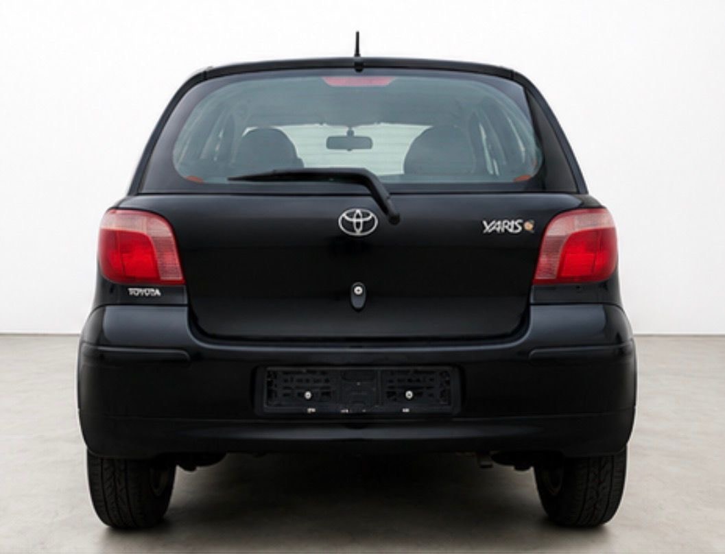 TOYOTA Yaris 1.3 Linea Sol-image-4