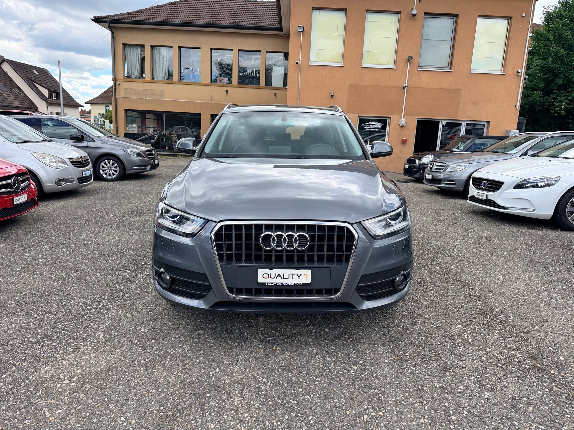 AUDI Q3 1.4 TFSI S-tronic-image-4