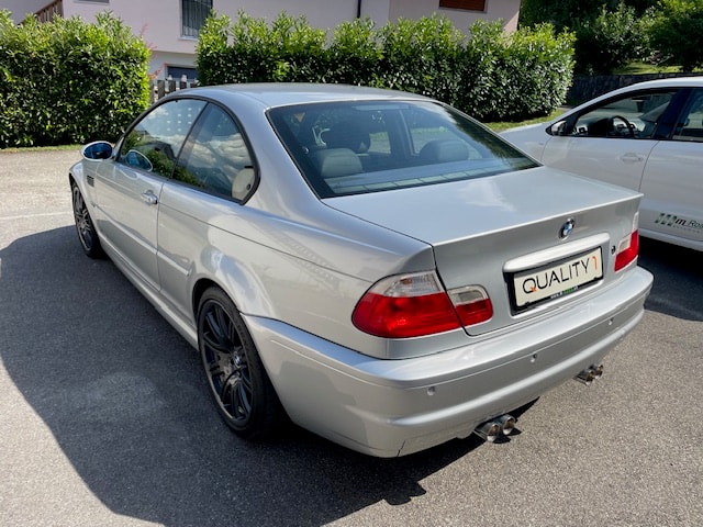BMW M3 Coupé-showroom-element-3