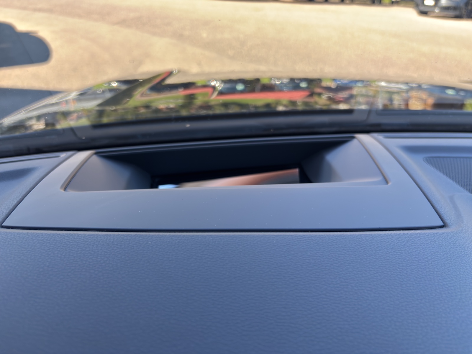 VW Touareg 3.0 TDI Atmosphere Tiptronic-image-6