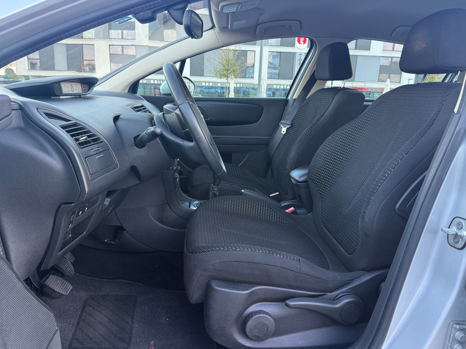 CITROEN C4 Berline 1.6i 16V VTR - Véhicule 1ère main - Nouvelle Expertise & Grand Service Fait : 03.10.2026 - Distribution par Chaîne.-image-23