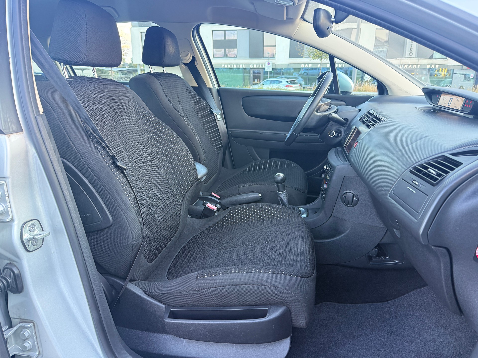 CITROEN C4 Berline 1.6i 16V VTR - Véhicule 1ère main - Nouvelle Expertise & Grand Service Fait : 03.10.2026 - Distribution par Chaîne.-image-22