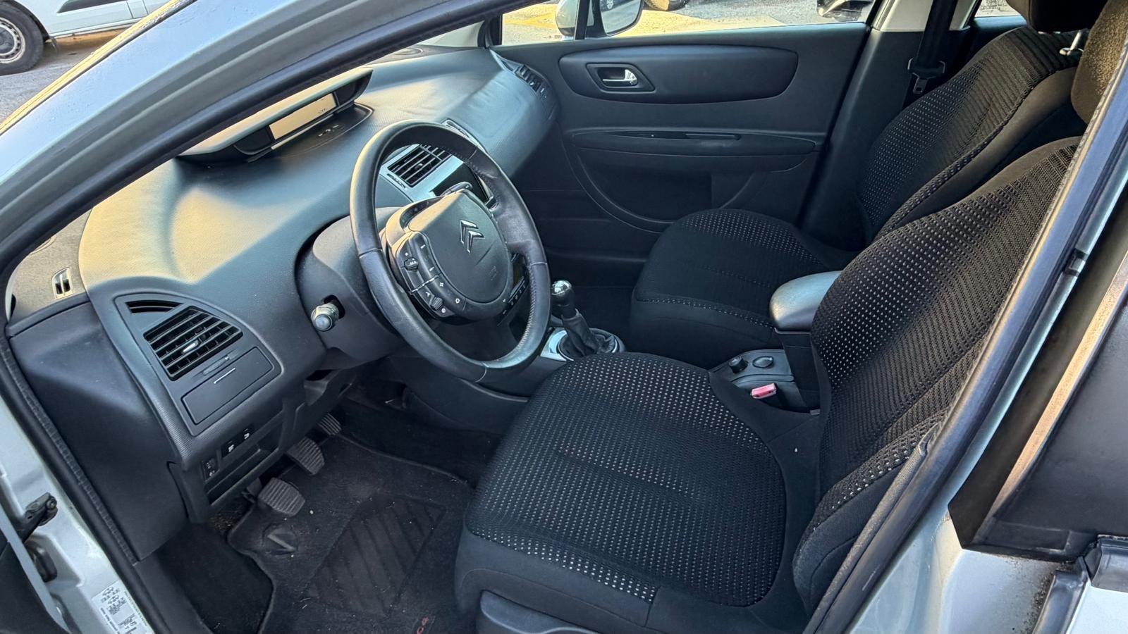 CITROEN C4 Berline 1.6i 16V VTR - Véhicule 1ère main - Nouvelle Expertise & Grand Service Fait : 09.10.2026 - Distribution par Chaîne.-image-10