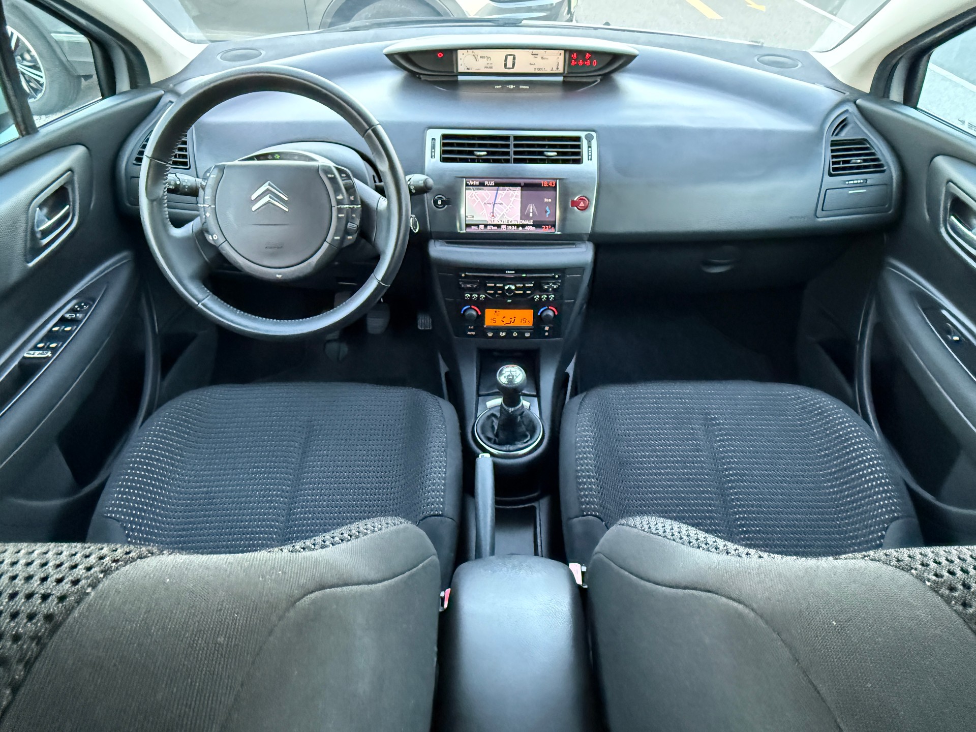 CITROEN C4 Berline 1.6i 16V VTR - Véhicule 1ère main - Nouvelle Expertise & Grand Service Fait : 03.10.2026 - Distribution par Chaîne.-image-17