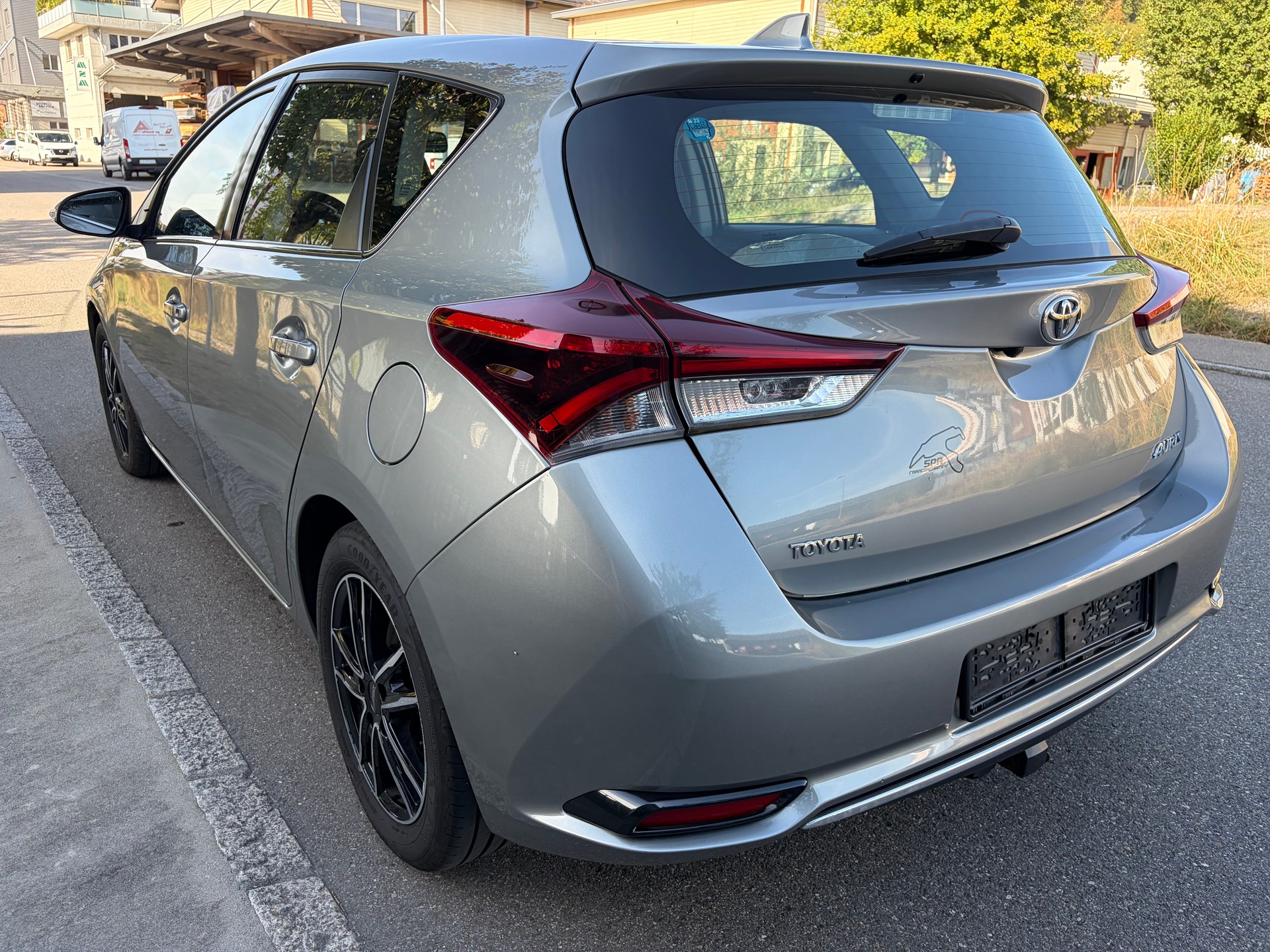 TOYOTA Auris 1.2 Turbo Trend-image-5