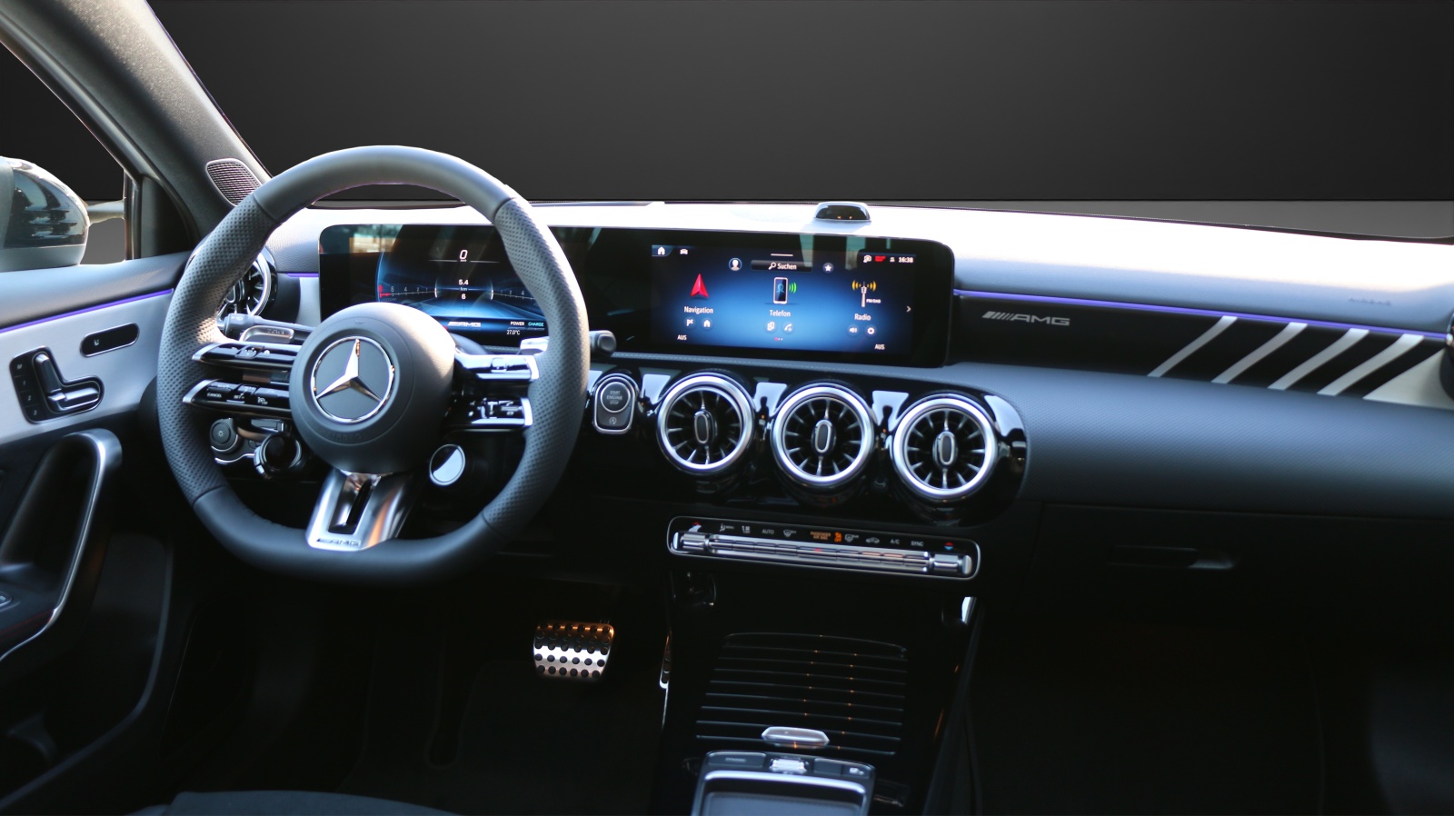 MERCEDES-BENZ A 35 AMG 4Matic 8G-DCT-image-6