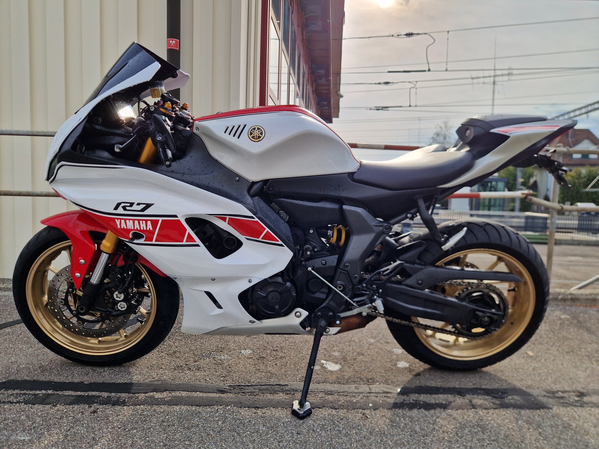 YAMAHA YZF-R7 World GP 60th (35kW)-image-5