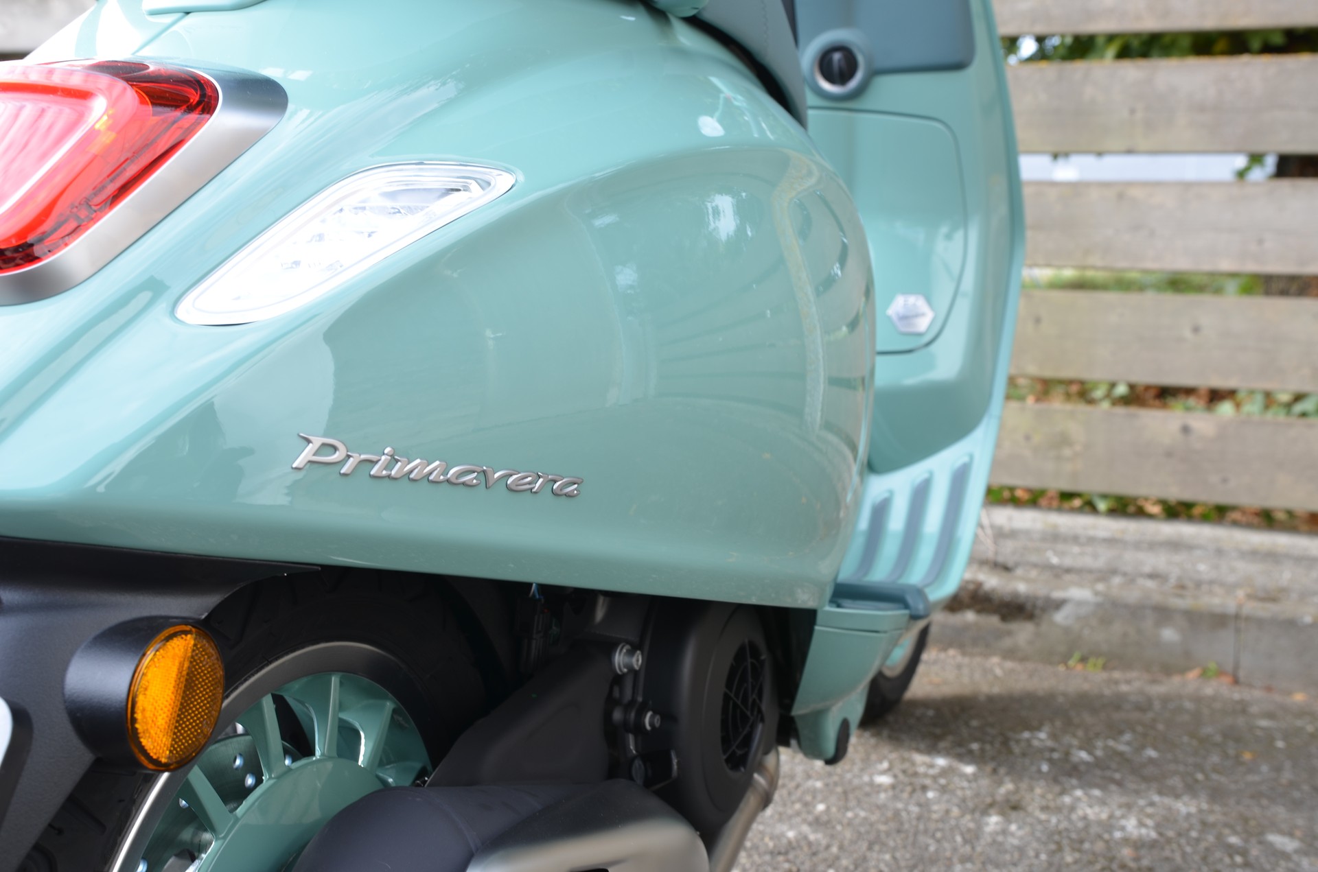 PIAGGIO Primavera 125 80th ABS E5+-image-10