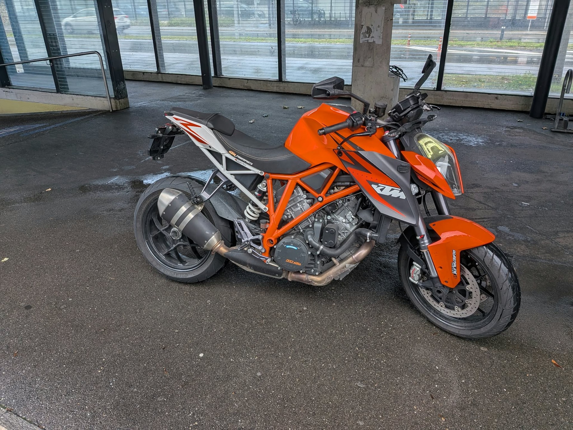 KTM 1290 Super Duke R-image-1