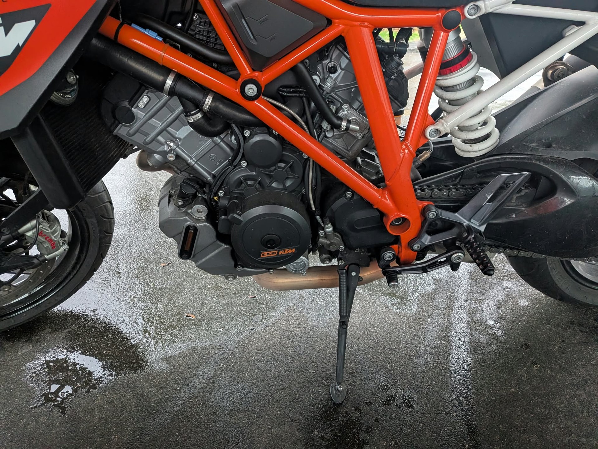 KTM 1290 Super Duke R-image-3