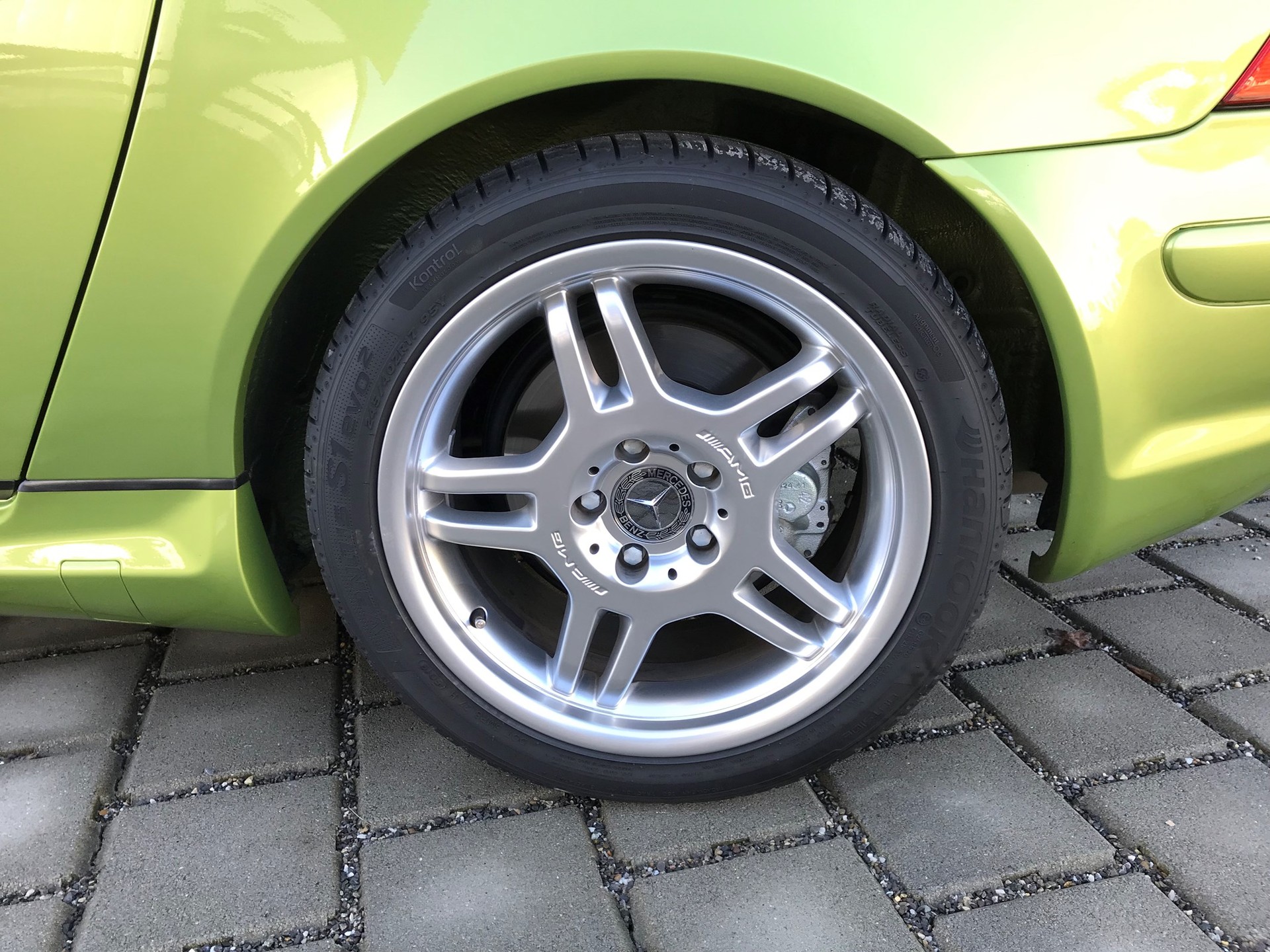 MERCEDES-BENZ SLK 32 AMG Automatic-image-14