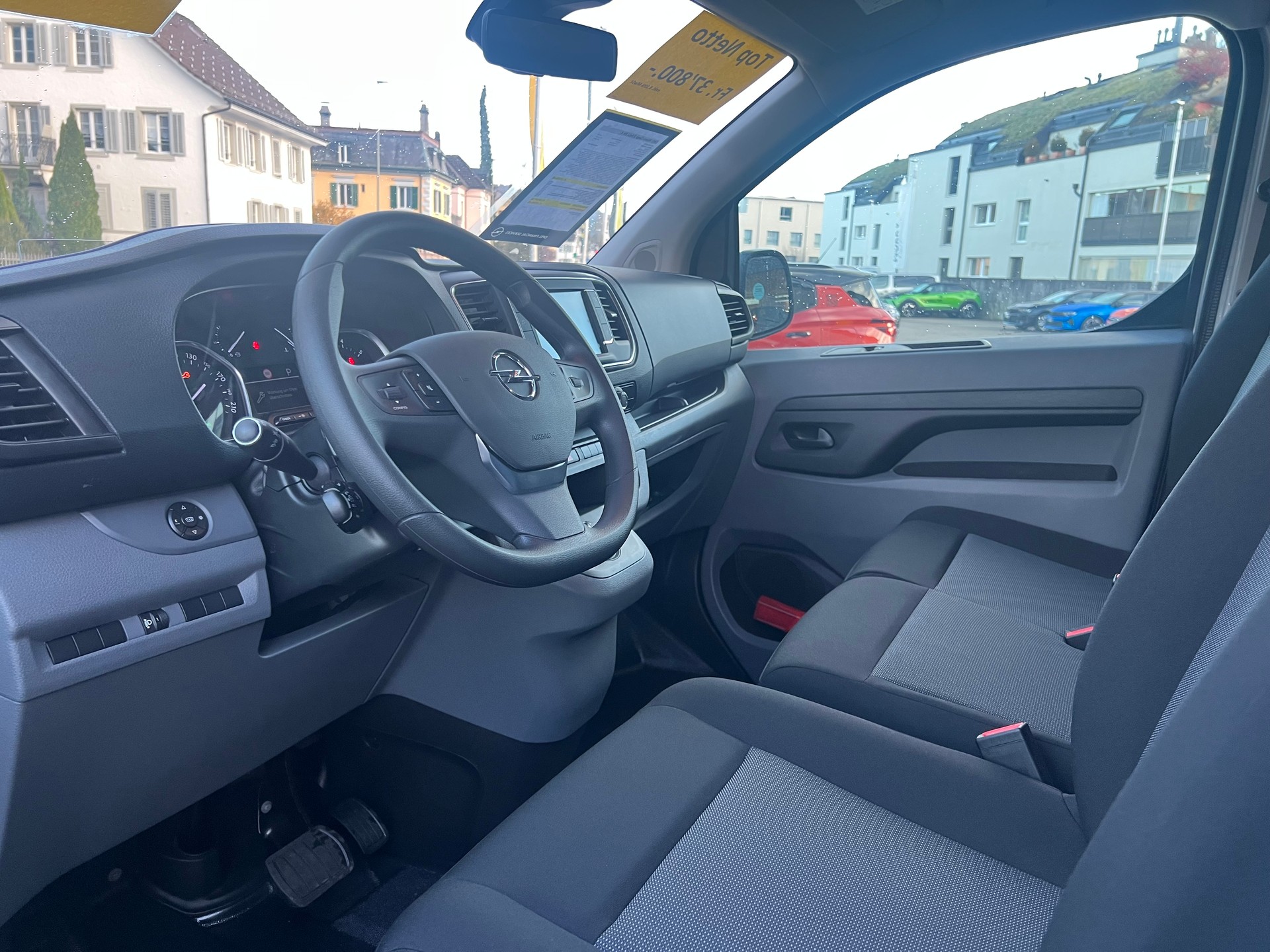 OPEL Vivaro Cargo 2 Enj.L EN A-image-9
