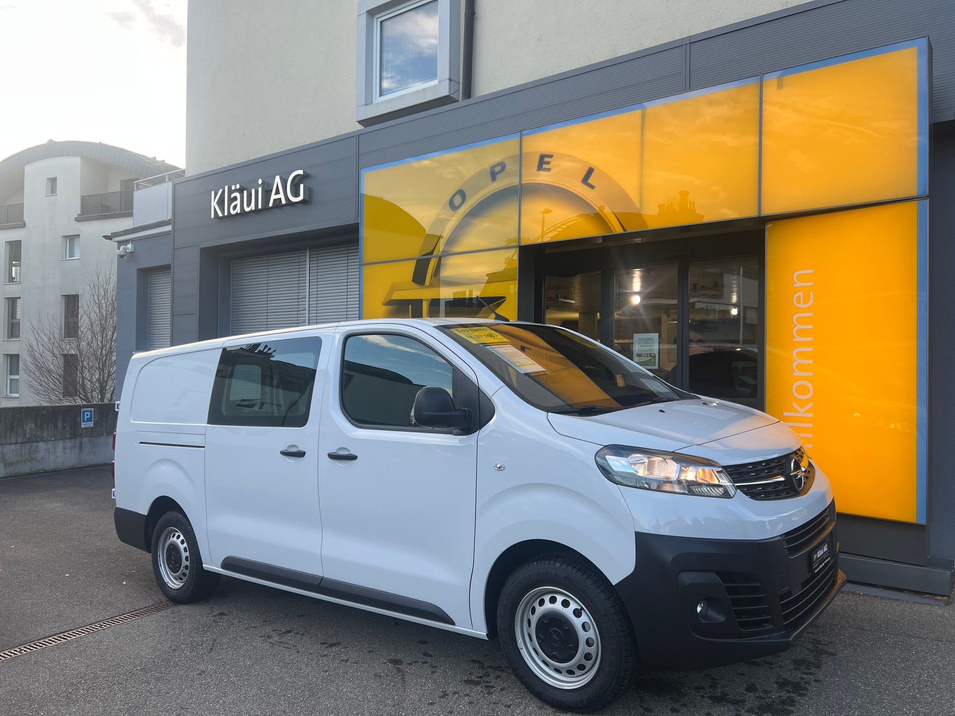 OPEL Vivaro Cargo 2 Enj.L EN A