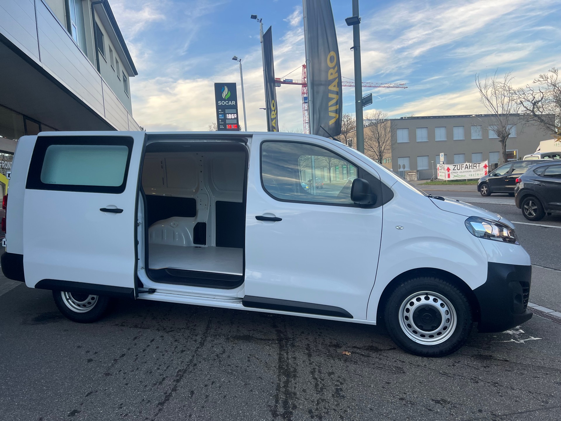 OPEL Vivaro Cargo 2 Enj.L EN A-image-6