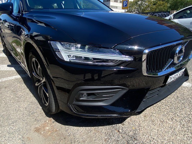 VOLVO V60 B3 Benzin Mild Hybrid Momentum Geartronic-image-5
