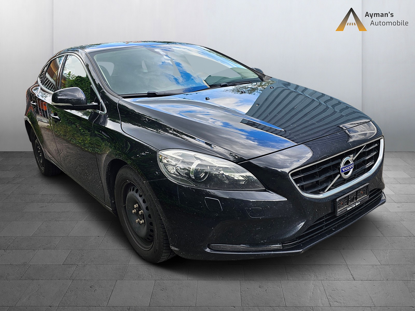 VOLVO V40 D2 Momentum-image-3