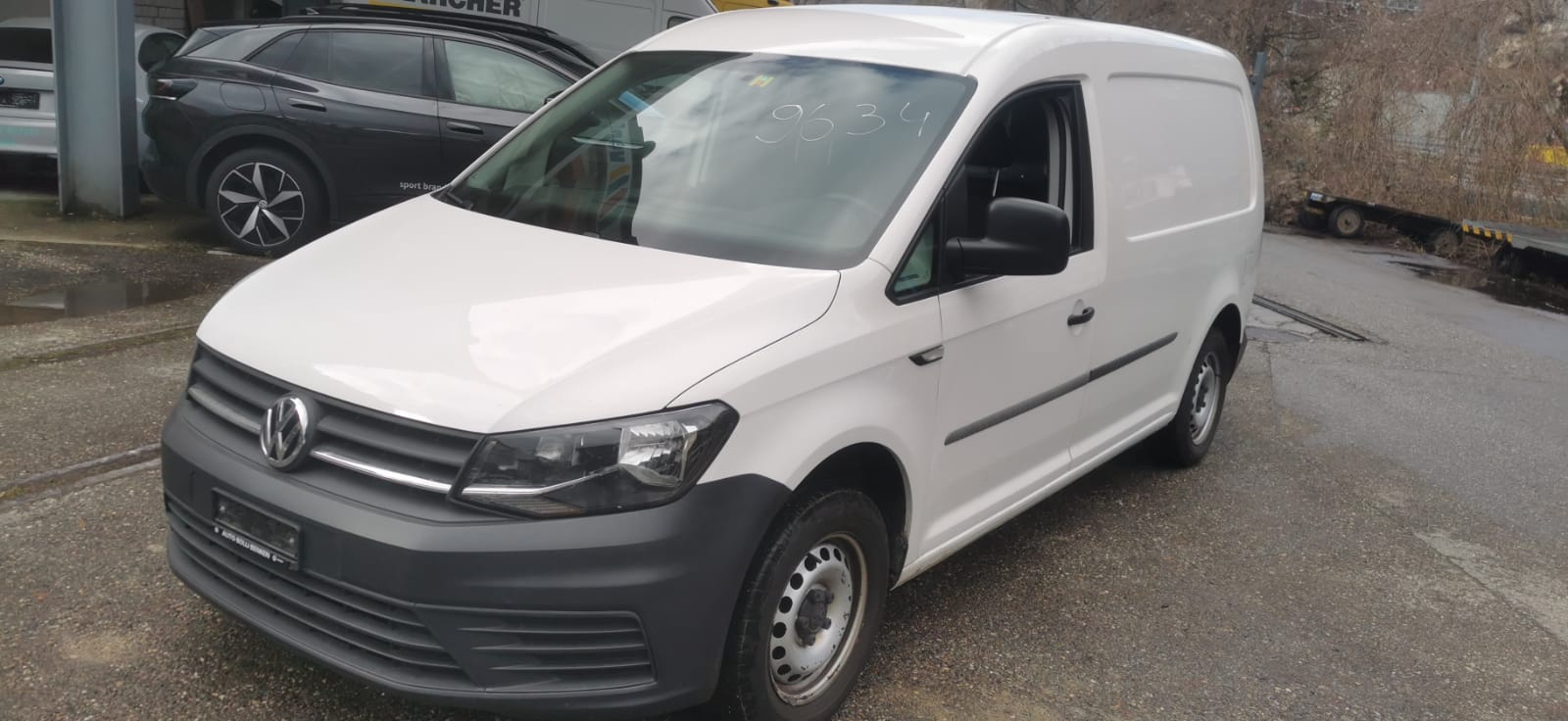 VW Caddy Maxi 2.0TDI Entry BlueMotion Technology-image-4