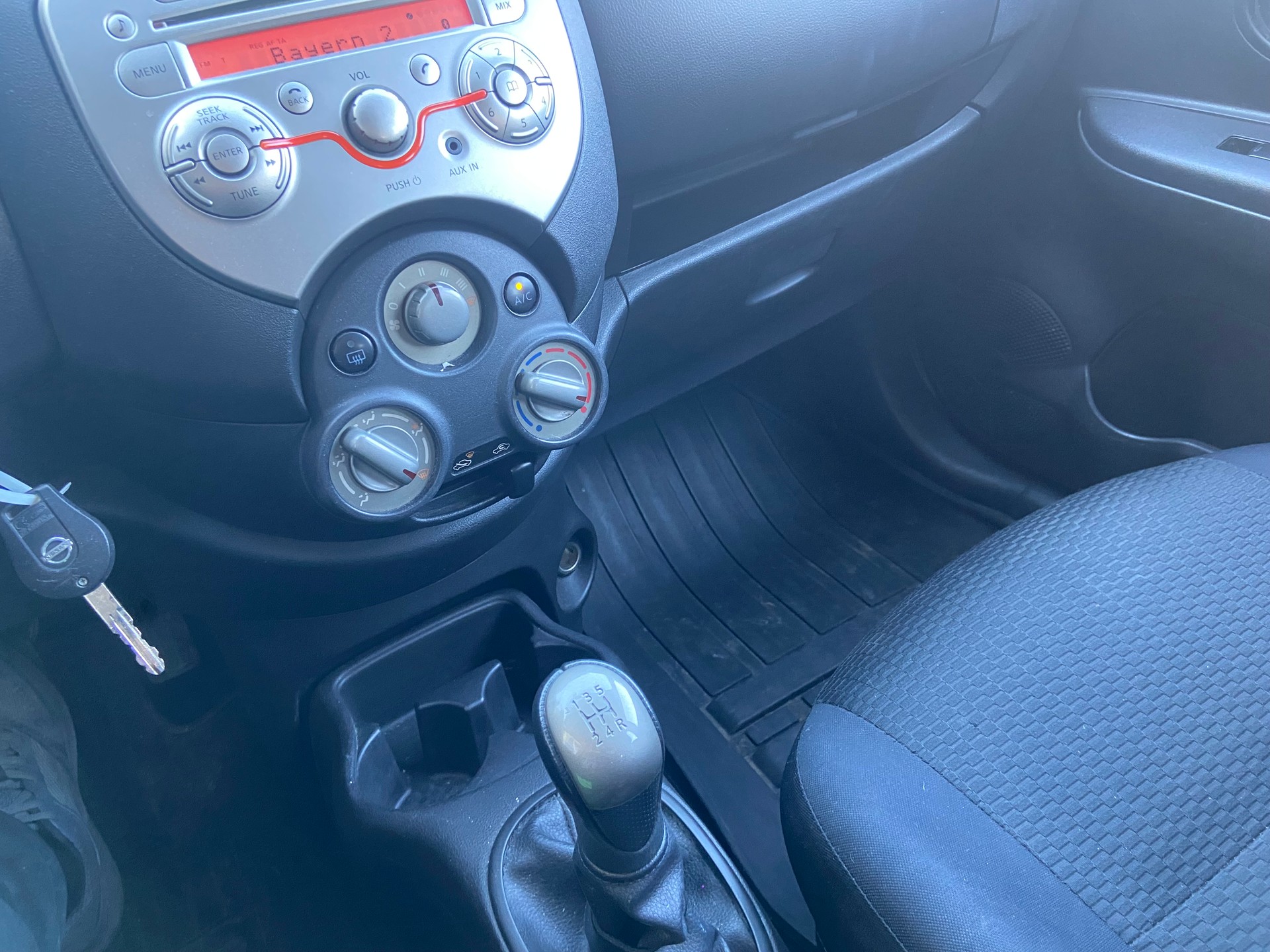 NISSAN MICRA-image-9