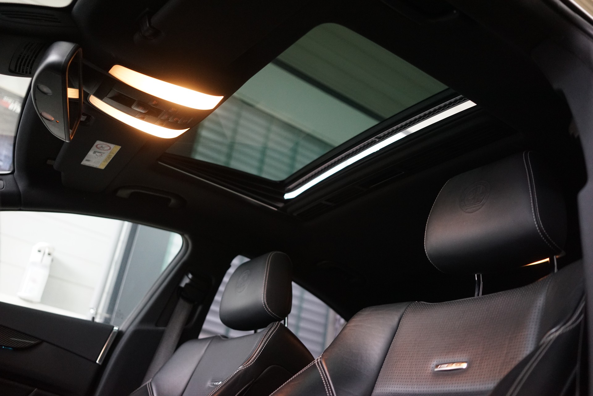 MERCEDES-BENZ CLS 63 AMG S 4Matic Speedshift MCT-image-24