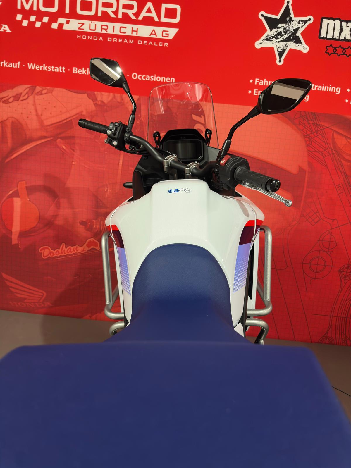 HONDA *XL750* *DEMO-Bike*-image-8