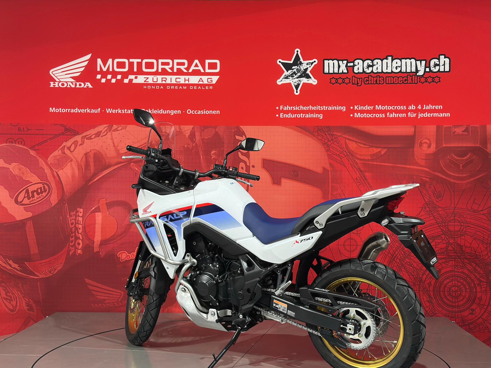 HONDA *XL750* *DEMO-Bike*-image-6
