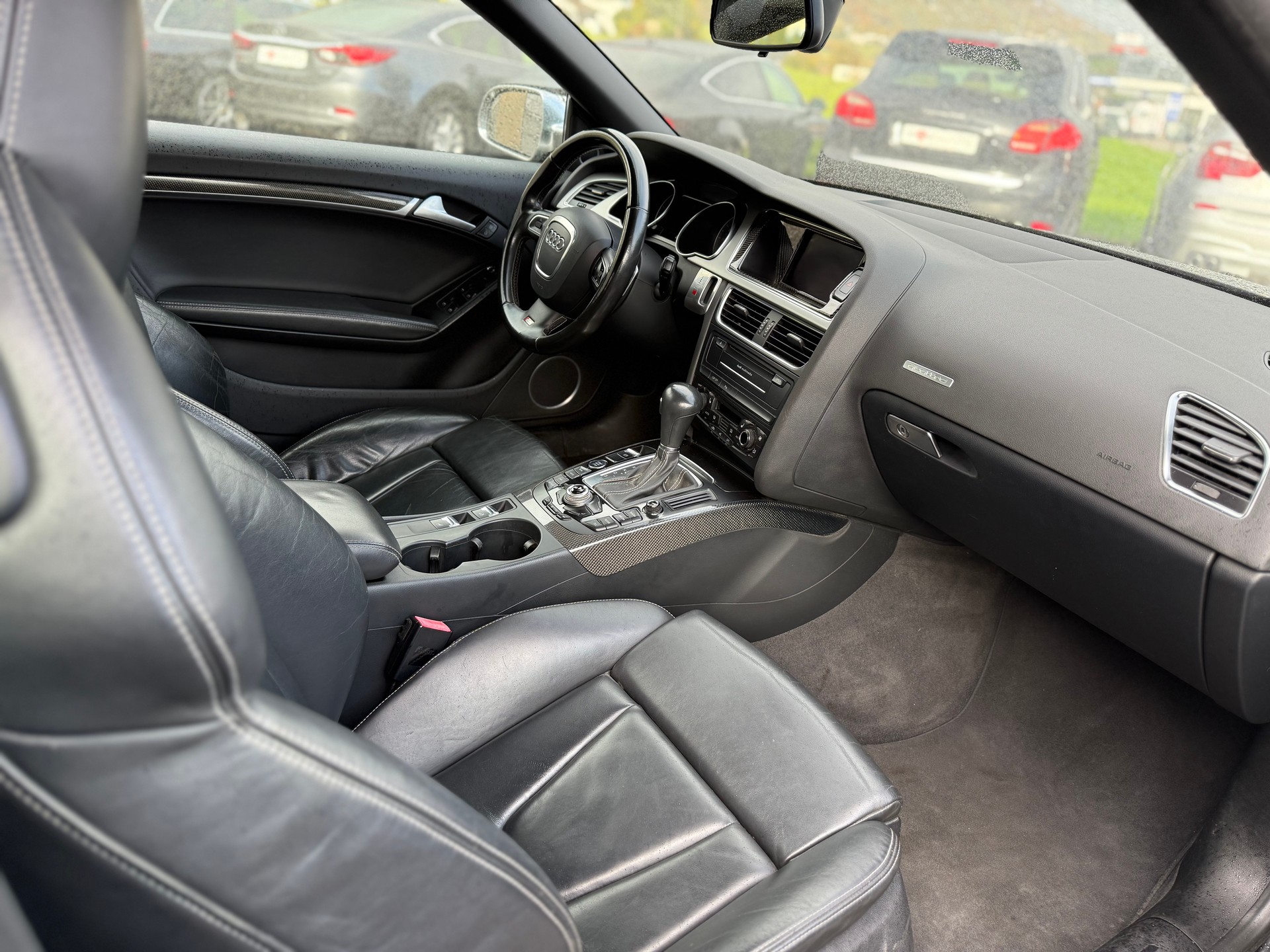 AUDI S5 Cabrio 3.0 TFSI quattro S-tronic-image-10