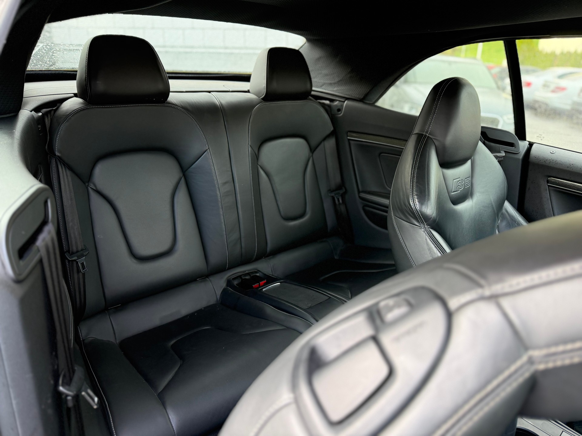AUDI S5 Cabrio 3.0 TFSI quattro S-tronic-image-12
