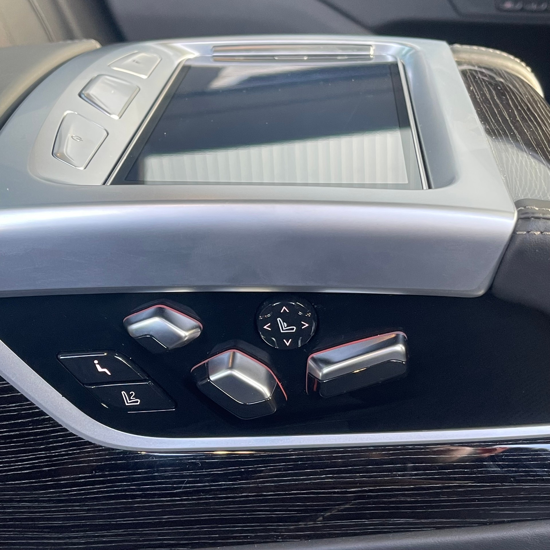 BMW 730Ld xDrive M Sport Steptronic-image-50