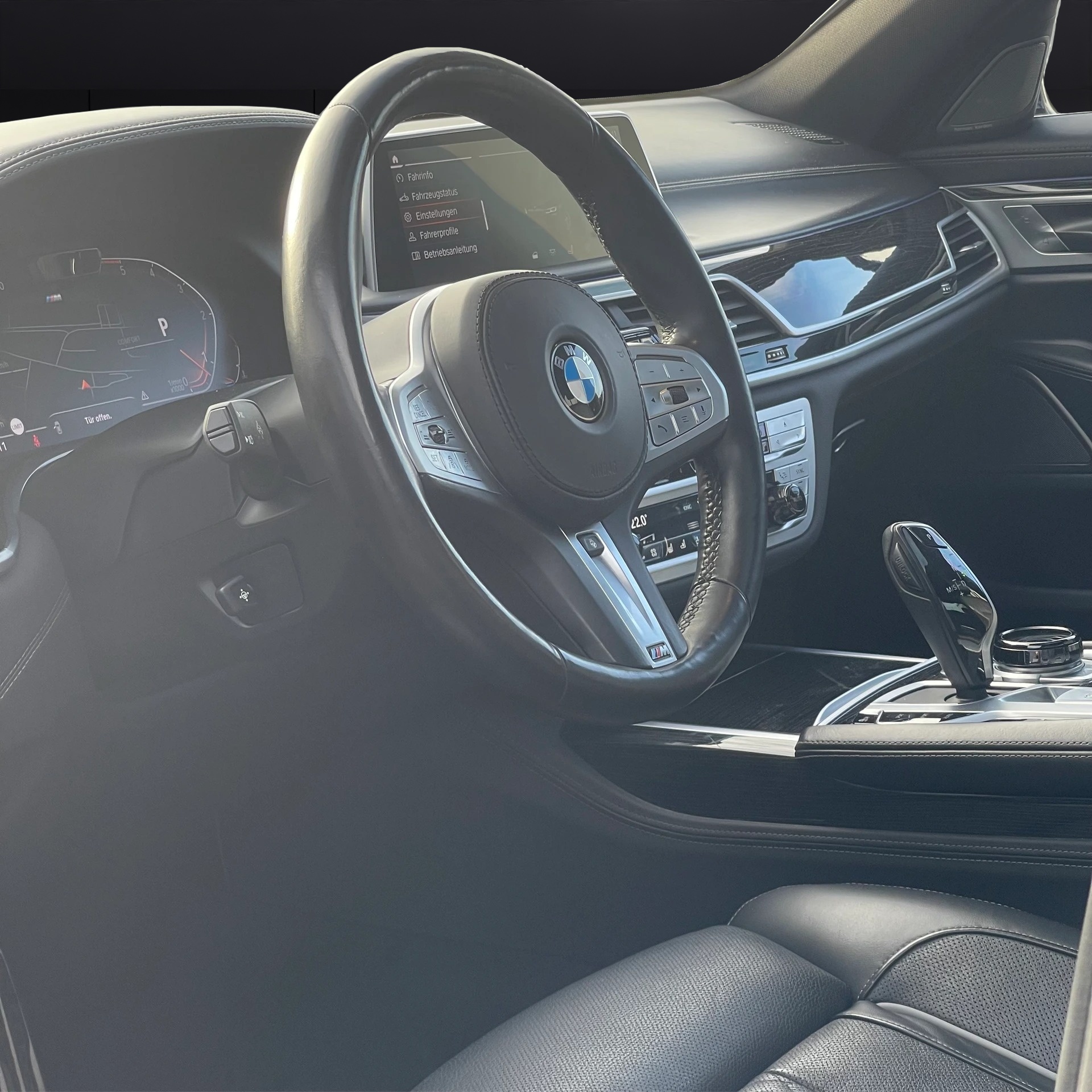 BMW 730Ld xDrive M Sport Steptronic-image-16