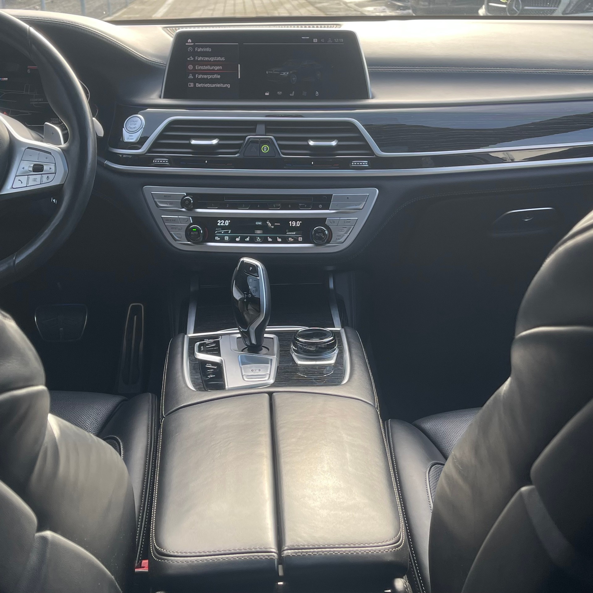 BMW 730Ld xDrive M Sport Steptronic-image-34