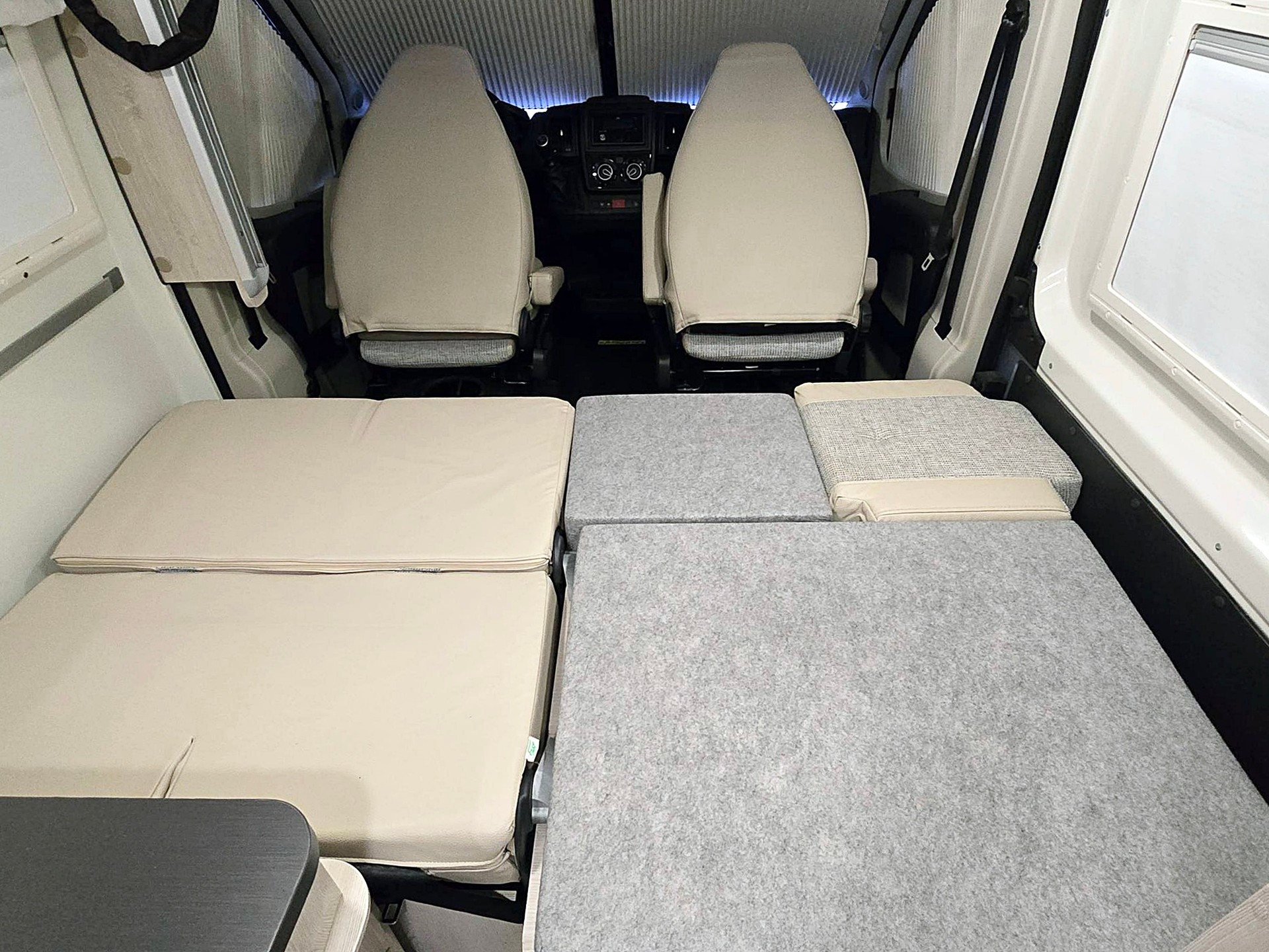 KARMANN DEXTER 595 2,3 DIESEL HOCHDACH H3 FIAT DUCATO PROFESSIONAL MAXI MJ 150-image-6