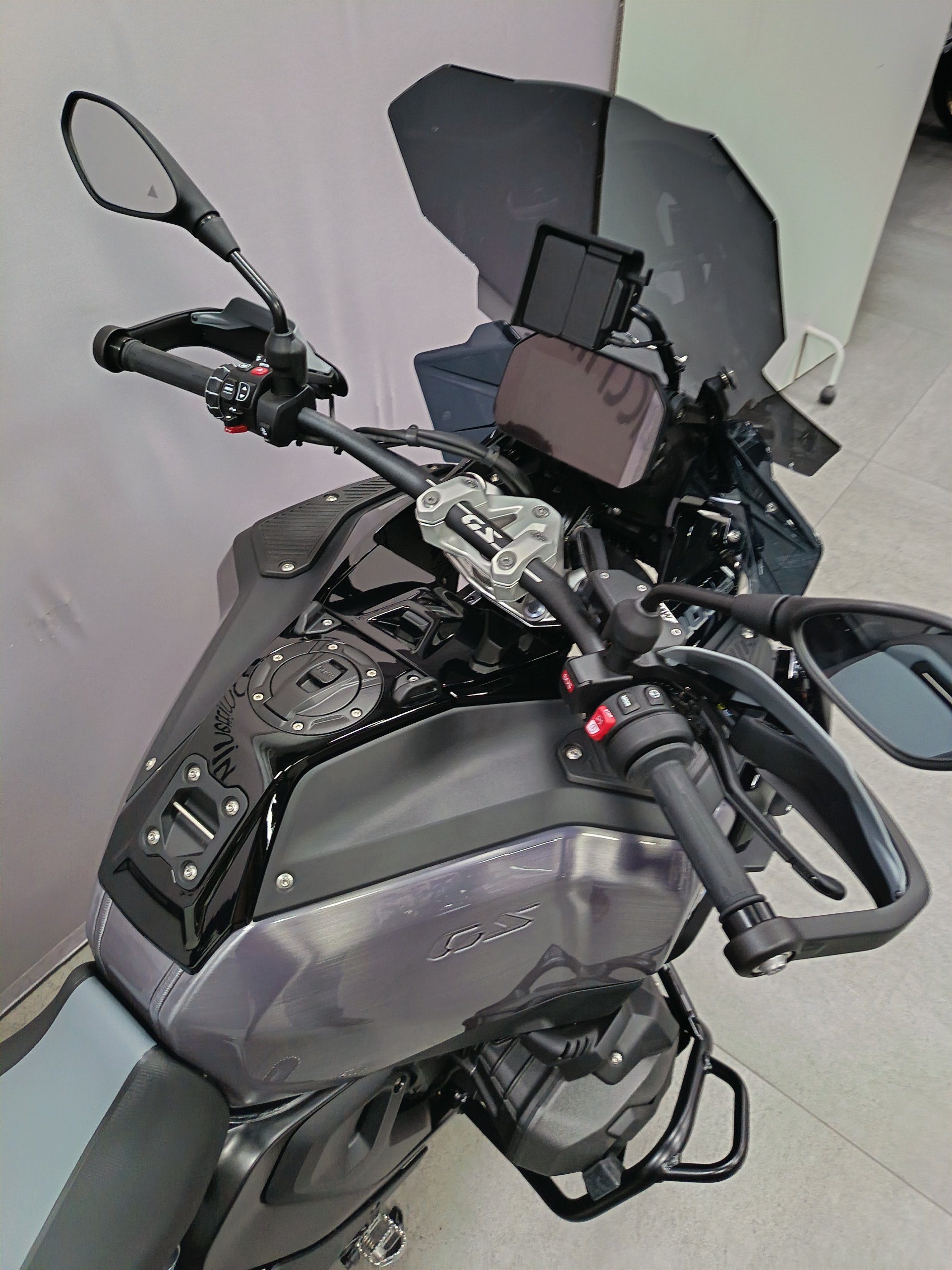BMW R 1300 GS Adventure ASA *** Leasing 3.9% ***-image-1