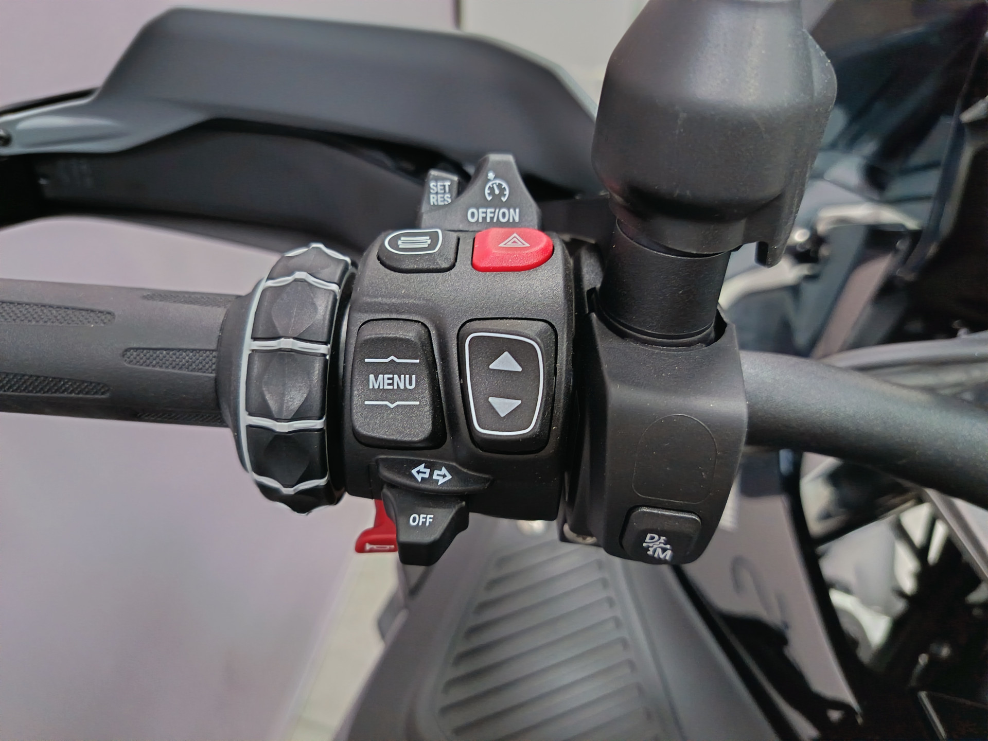 BMW R 1300 GS Adventure ASA *** Leasing 3.9% ***-image-3