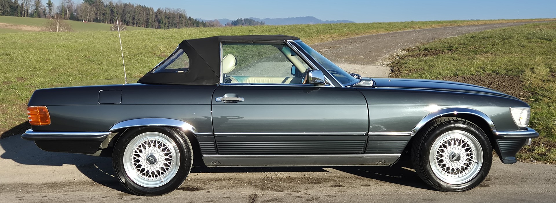 MERCEDES-BENZ 300 SL Automatic-image-5