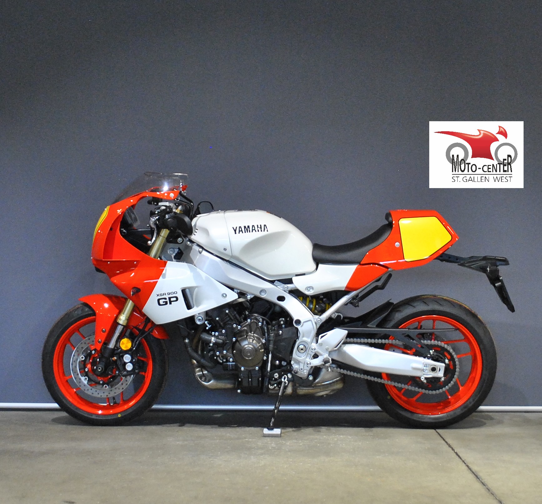 YAMAHA XSR 900 GP-image-2