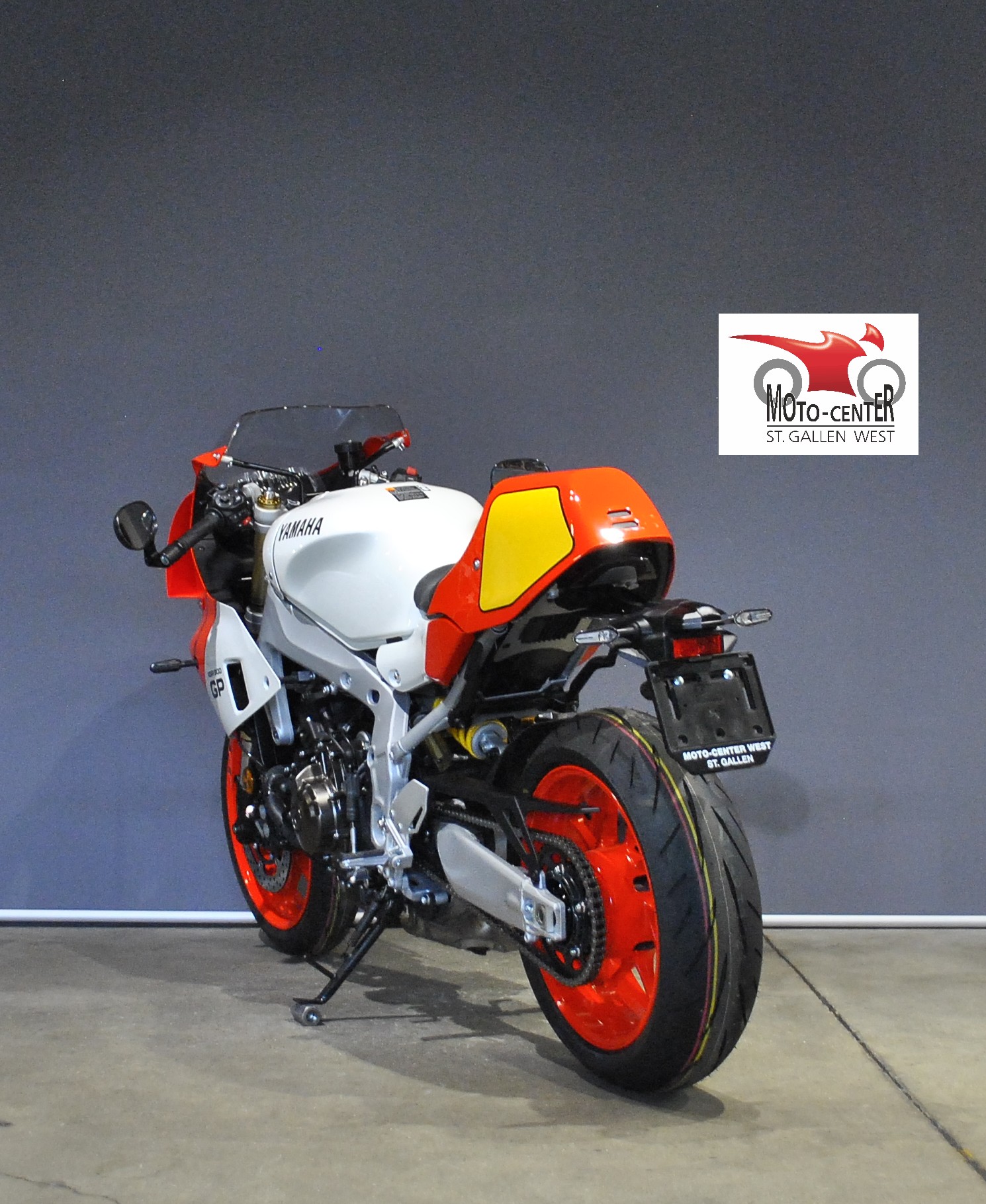 YAMAHA XSR 900 GP-image-3