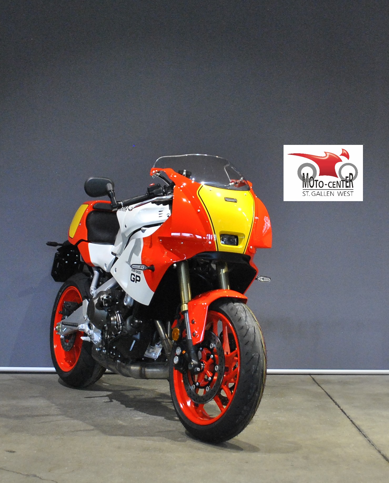 YAMAHA XSR 900 GP