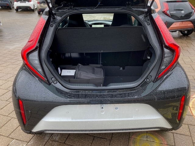 TOYOTA Aygo X 1.5 GR Sport e-CVT-image-6