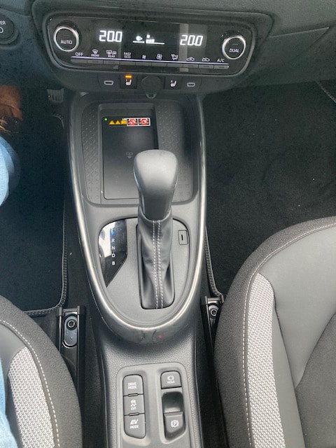 TOYOTA Aygo X 1.5 GR Sport e-CVT-image-13