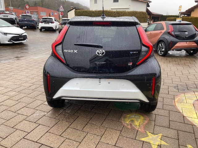TOYOTA Aygo X 1.5 GR Sport e-CVT-image-5