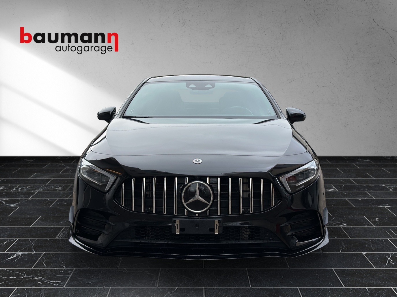 MERCEDES-BENZ A 35 AMG 4Matic Speedshift-image-5