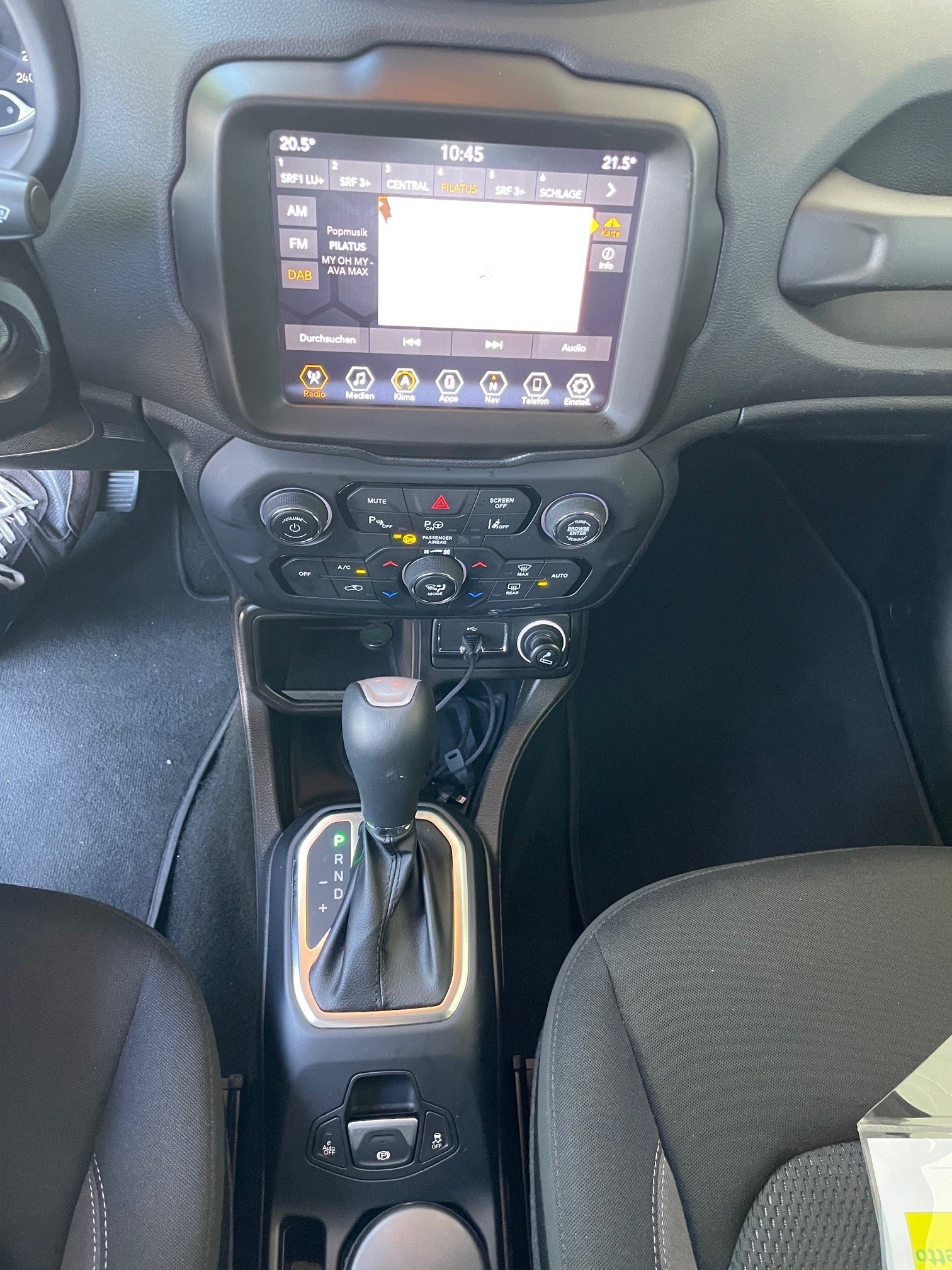 JEEP Renegade 1.5 Turbo Limited-image-9