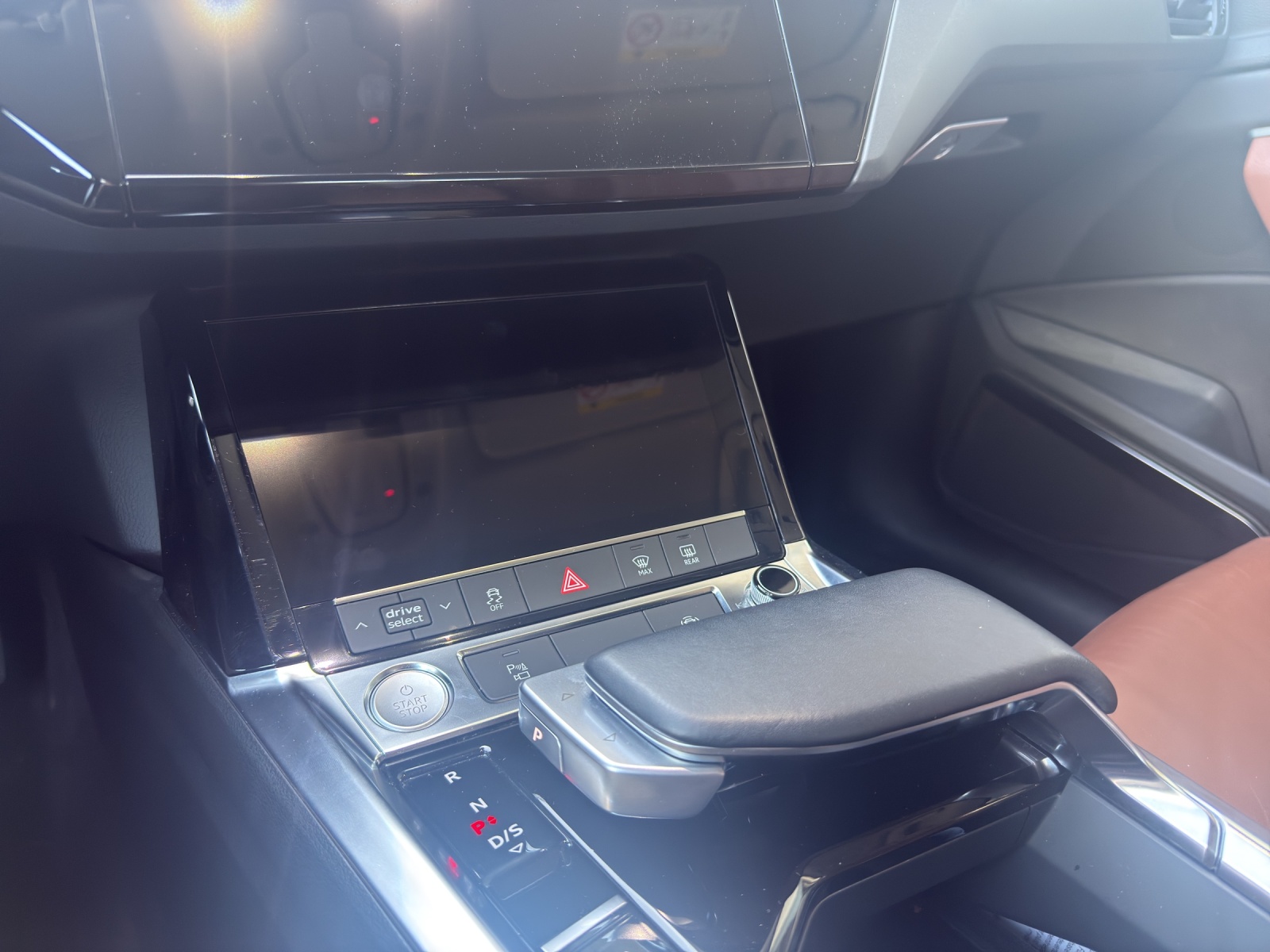 AUDI e-tron 50 Sportback Advanced Attraction quattro-image-15