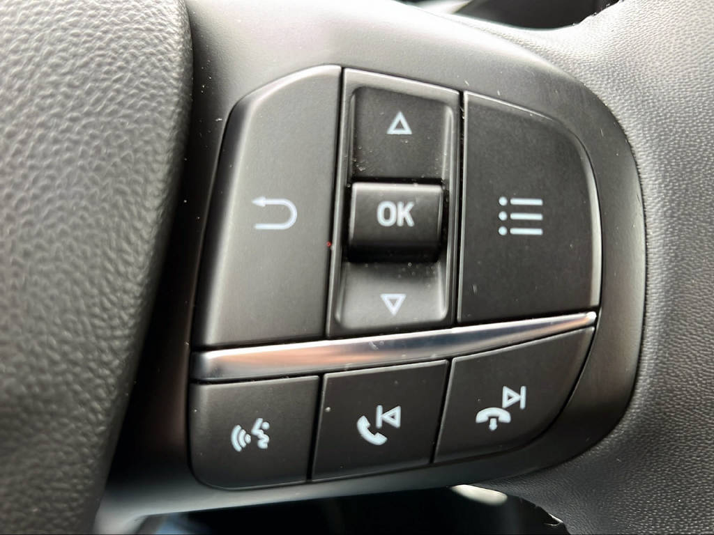FORD Fiesta 1.0 EcoB Hybrid Automat Titanium-image-17