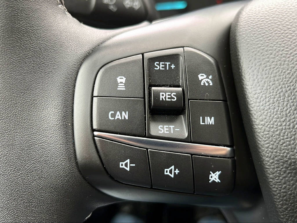 FORD Fiesta 1.0 EcoB Hybrid Automat Titanium-image-16