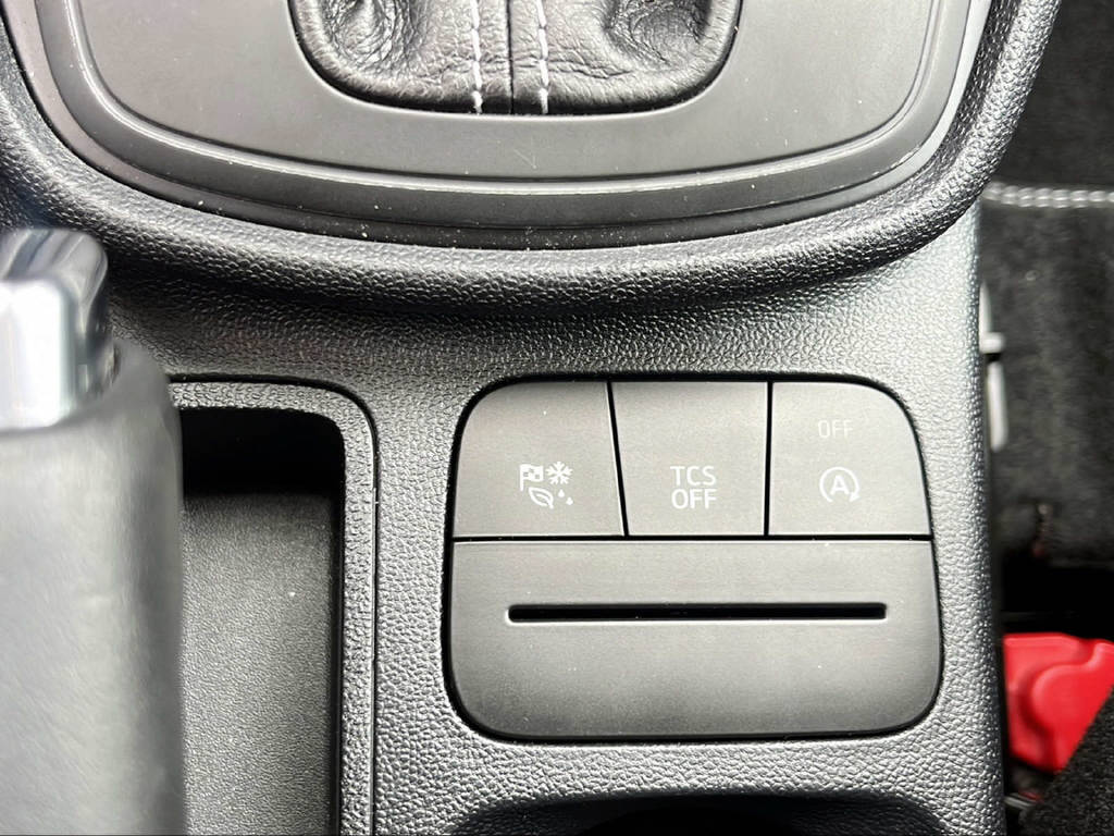 FORD Fiesta 1.0 EcoB Hybrid Automat Titanium-image-19