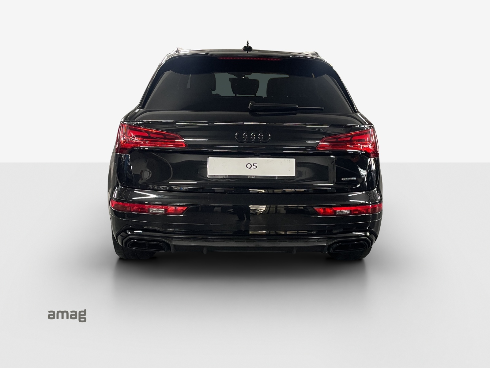 AUDI Q5 40 TDI Black Edition quattro S-tronic-showroom-element-3