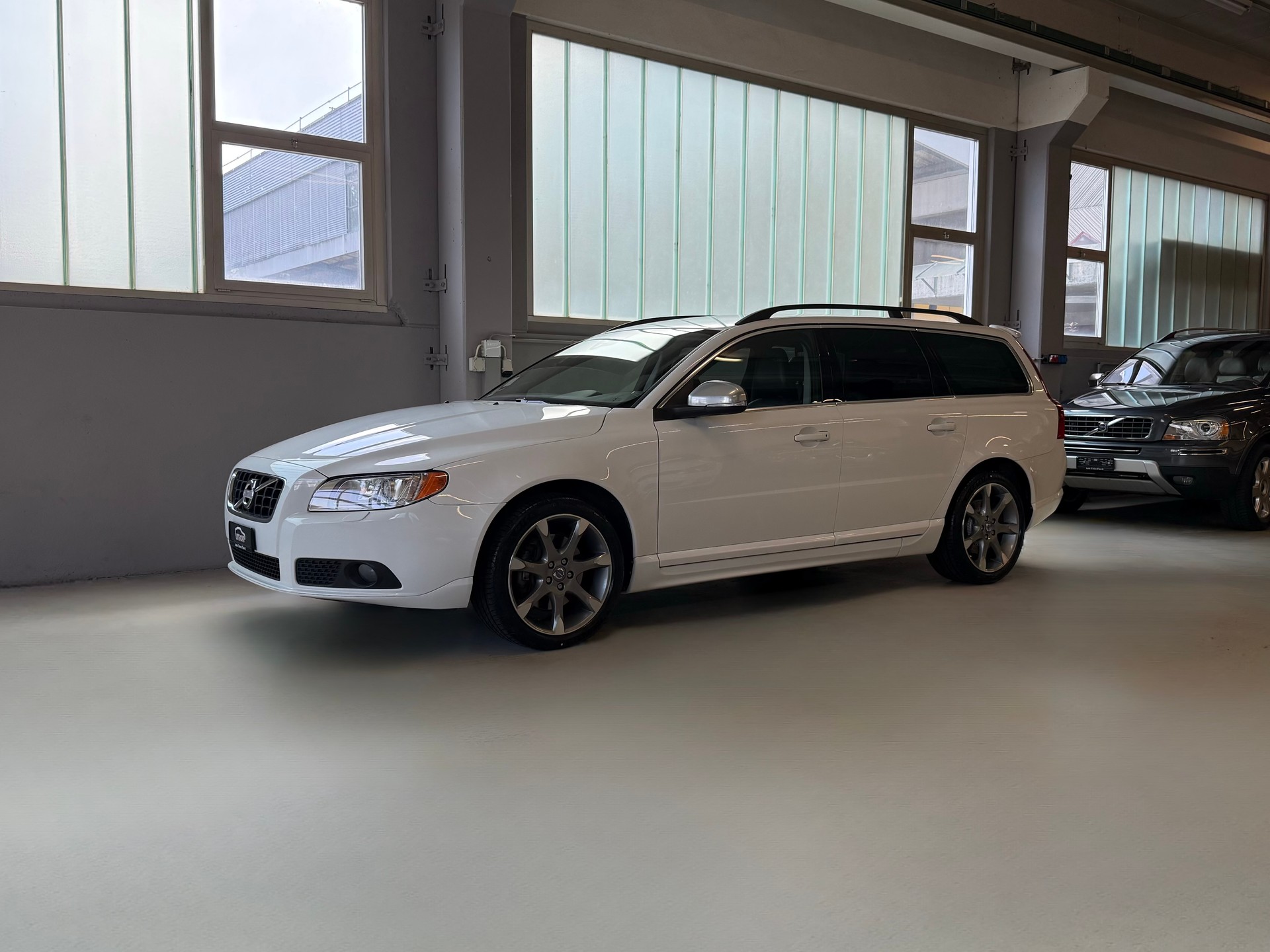 VOLVO V70 D4 AWD Husky Edition Geartronic