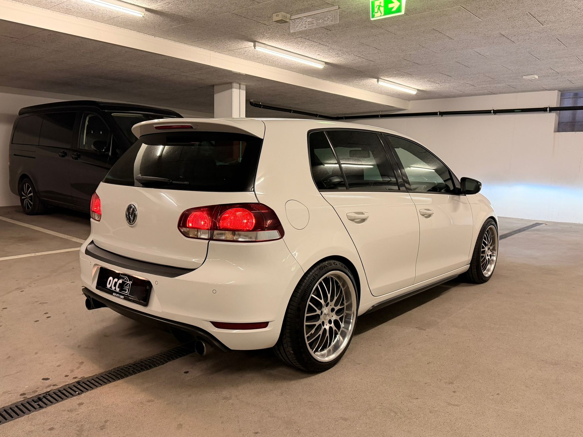 VW Golf 2.0 TSI GTI-image-6