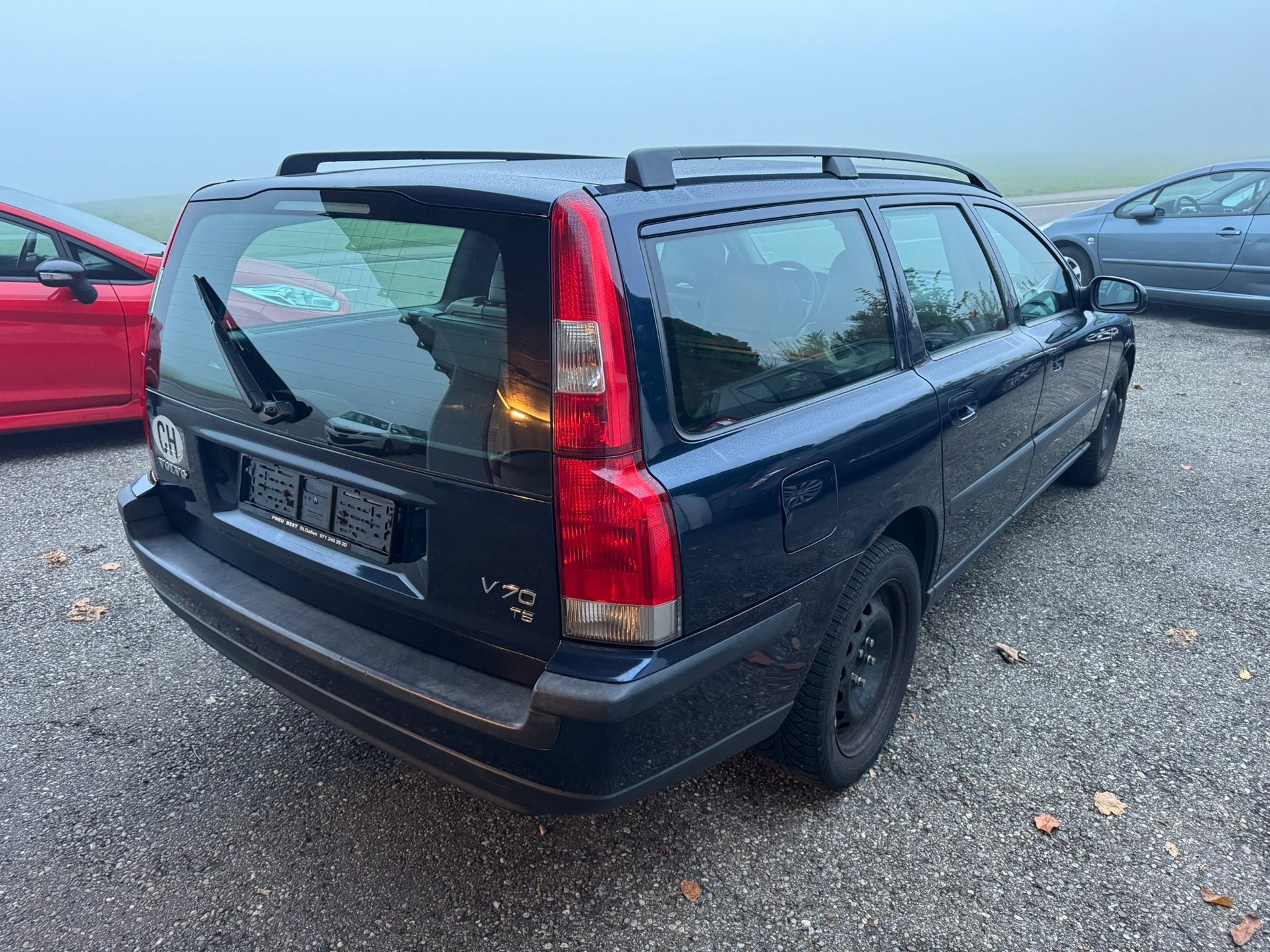 VOLVO V70 T5-image-7
